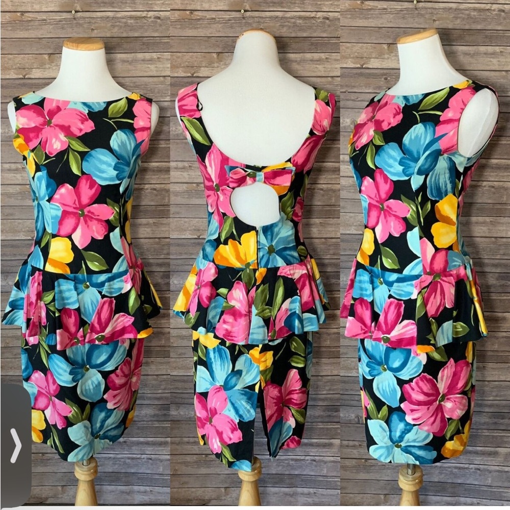 Vintage 80’s 90’s Peplum Dress Semi Open Back With Bow Size XS/Small